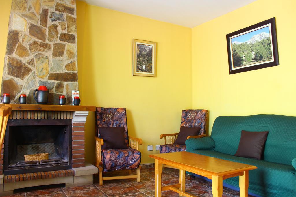 Residencial Los Robles Arroyo Frio Værelse billede